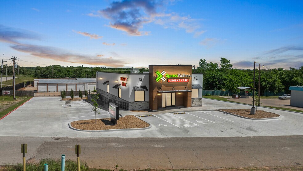 260 W Trower Blvd, Mannford, OK à vendre - Photo principale – Image 1 sur 4
