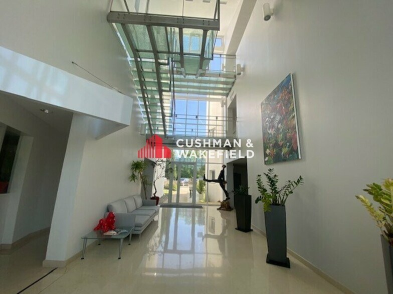 109 Rue De L'Innovation, Labège à vendre - Photo intérieure – Image 2 sur 12