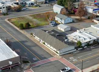 Plus de détails pour 2110 Ferry St, Anderson, CA - Bureau à vendre