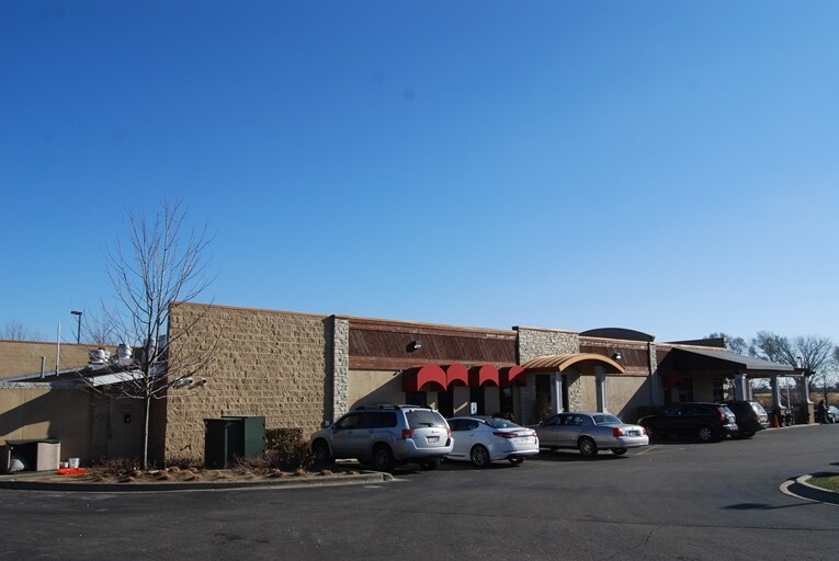 2314 W Route 120, Mchenry, IL à louer - Photo de l’immeuble – Image 3 sur 11