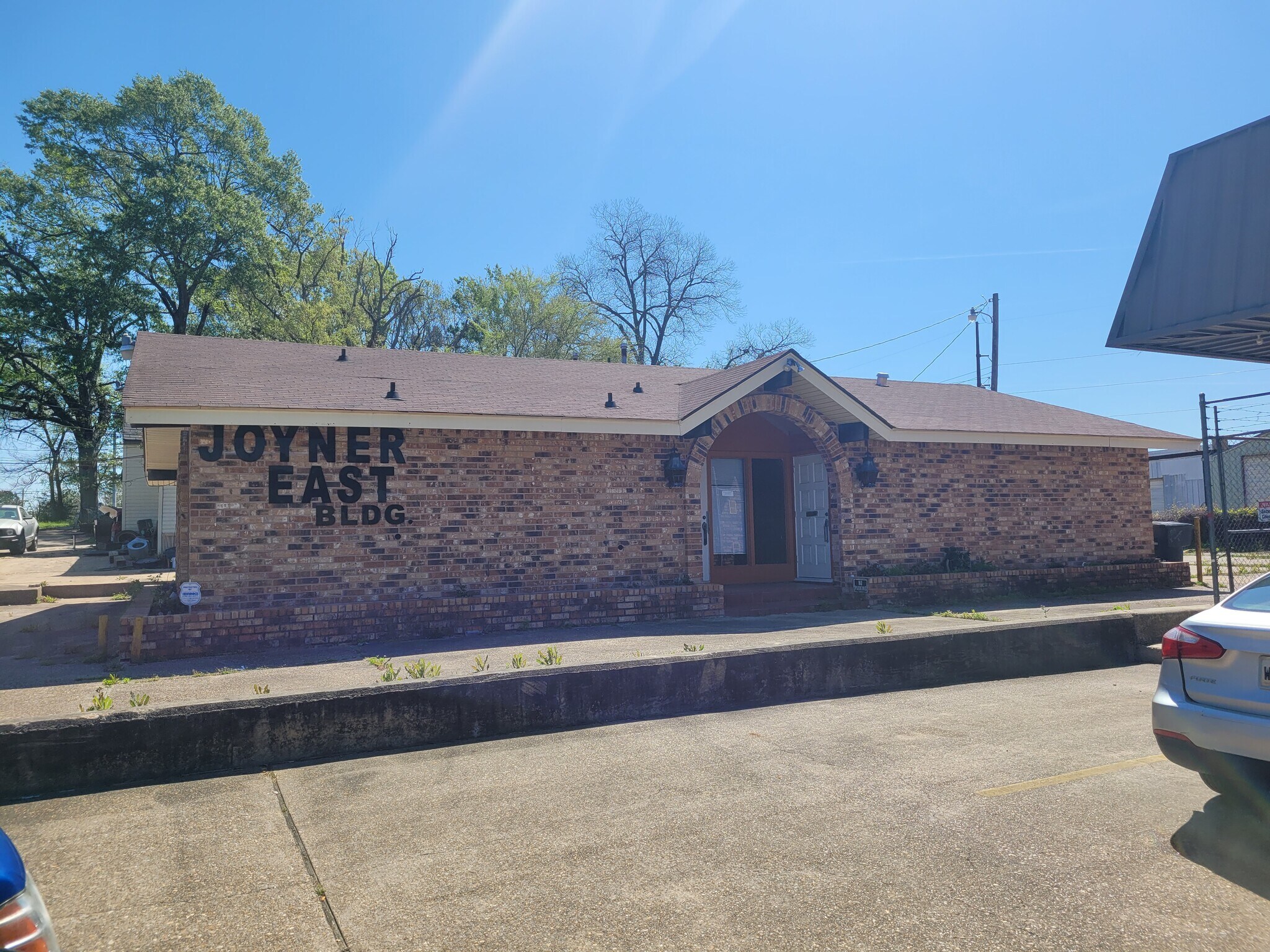 515 E Washington St, Shreveport, LA à vendre Photo principale– Image 1 sur 2