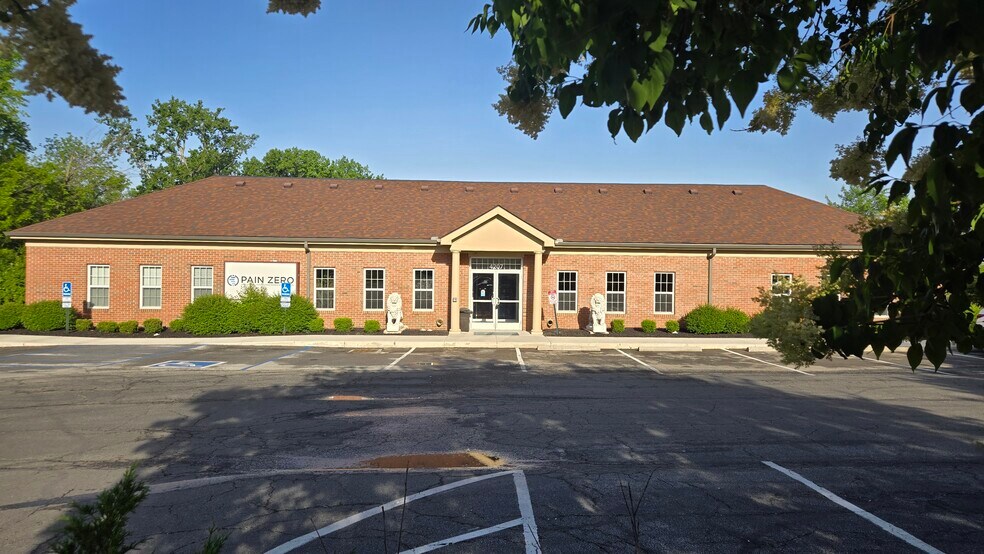 4207 Gantz Rd, Grove City, OH à louer - Photo de l’immeuble – Image 2 sur 8