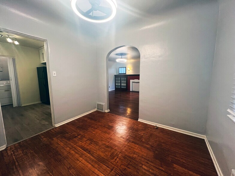 2749 S Sepulveda Blvd, Los Angeles, CA à vendre - Photo intérieure – Image 2 sur 42