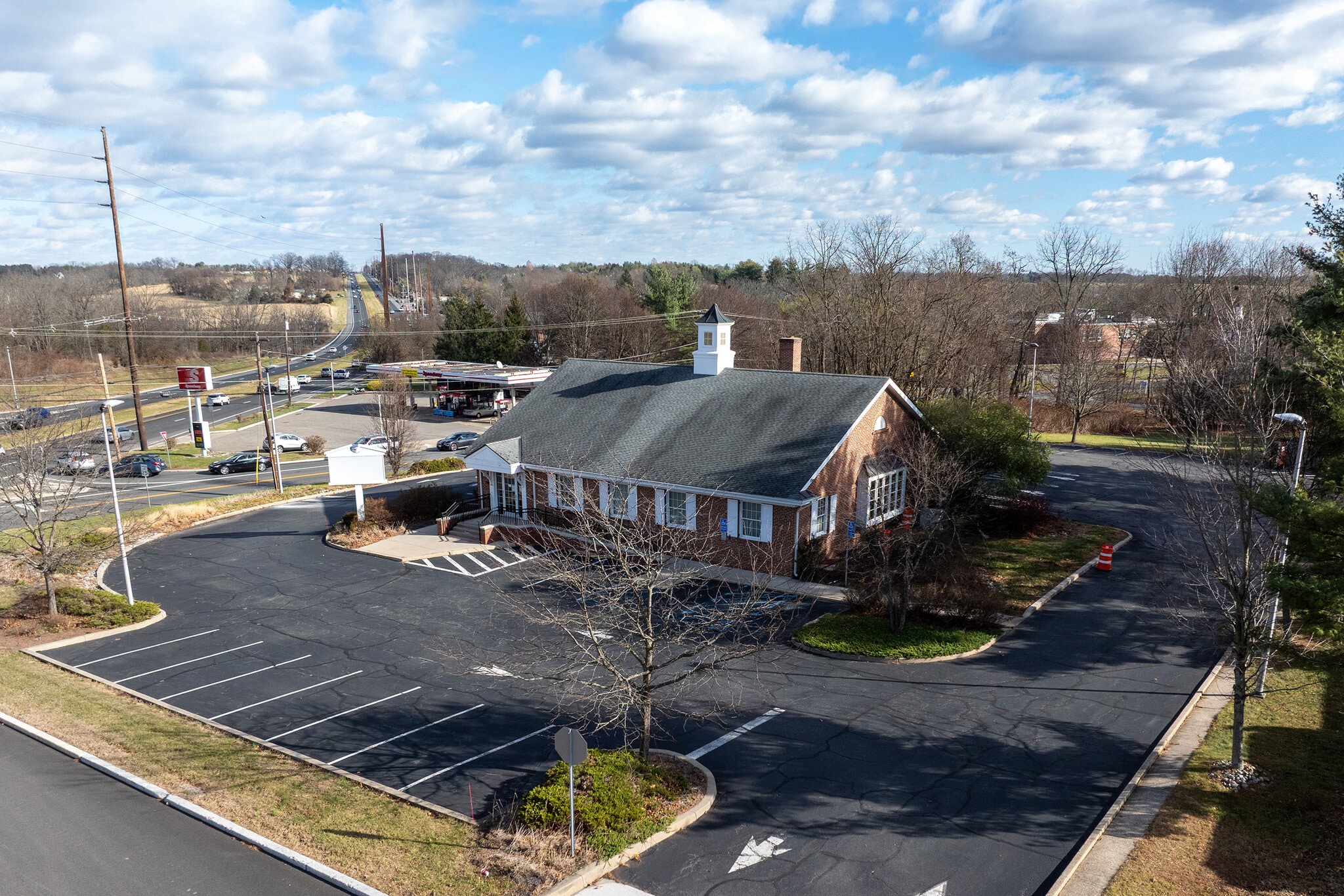 40 Broad st, Three Bridges, NJ à vendre Photo principale– Image 1 sur 5