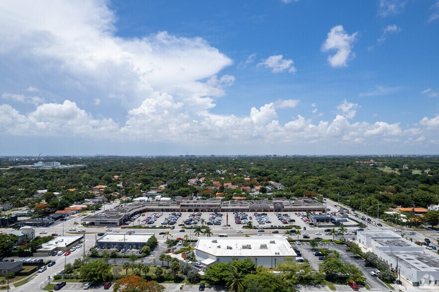 5731-5785 Bird Rd, Miami, FL à louer - Aérien – Image 3 sur 9