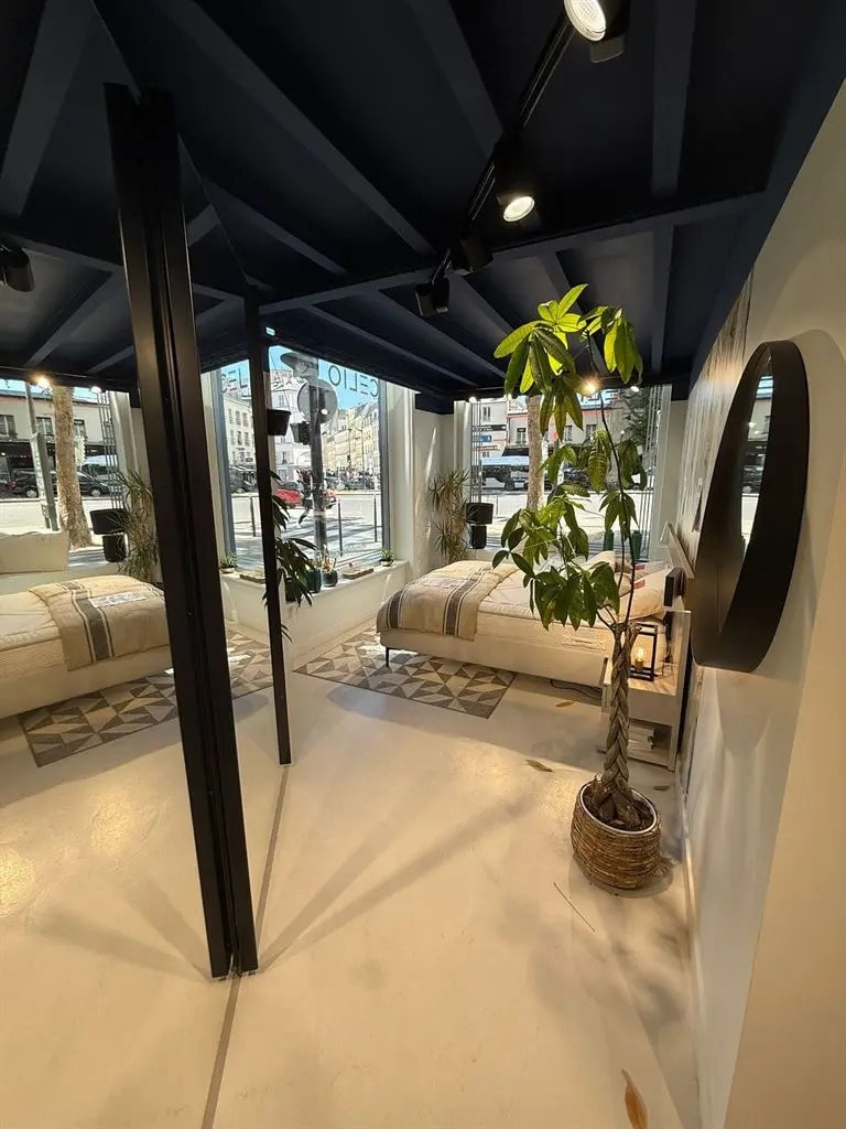 Local commercial dans Paris à louer Photo intérieure– Image 1 sur 11