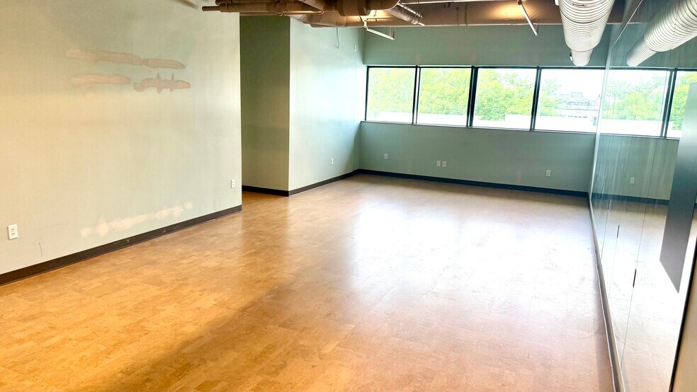 345 W Washington Ave, Madison, WI à louer - Photo de l’immeuble – Image 3 sur 32