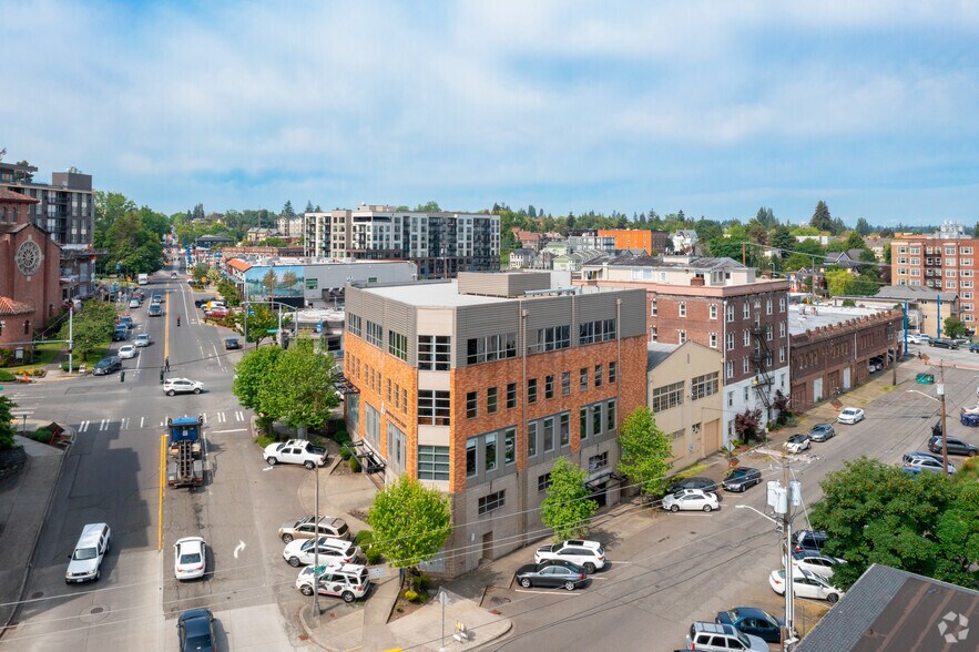 1 N Tacoma Ave, Tacoma, WA à louer - Photo de l’immeuble – Image 3 sur 6