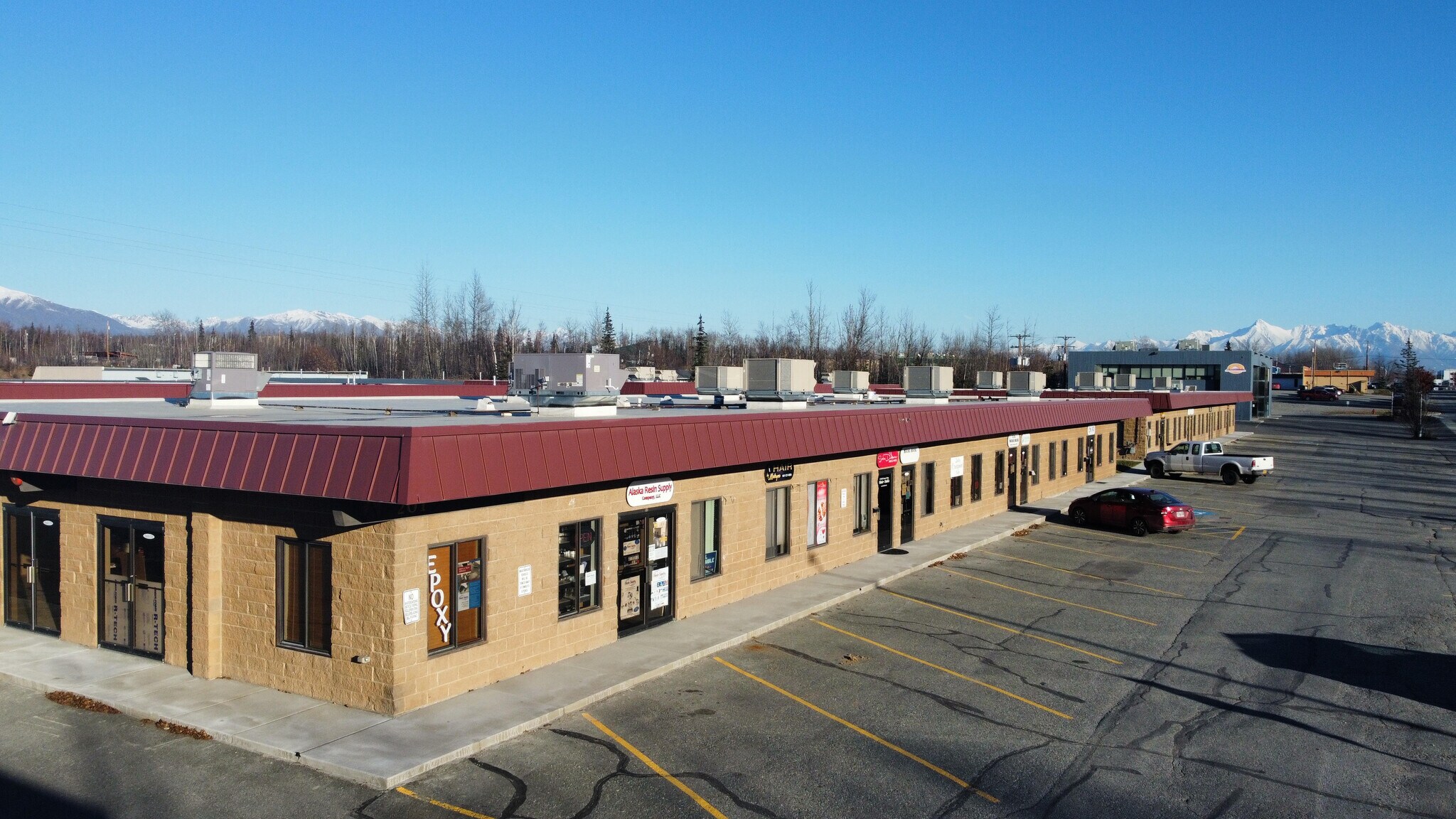 231 E Swanson Ave, Wasilla, AK à louer Photo principale– Image 1 sur 2
