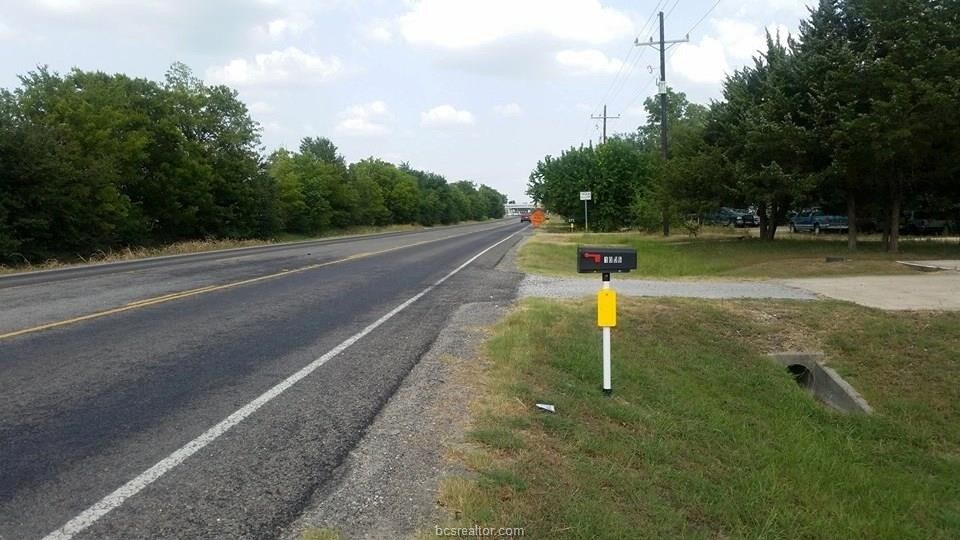 1006 Spur 515 St, Navasota, TX à louer - Photo de l’immeuble – Image 3 sur 15