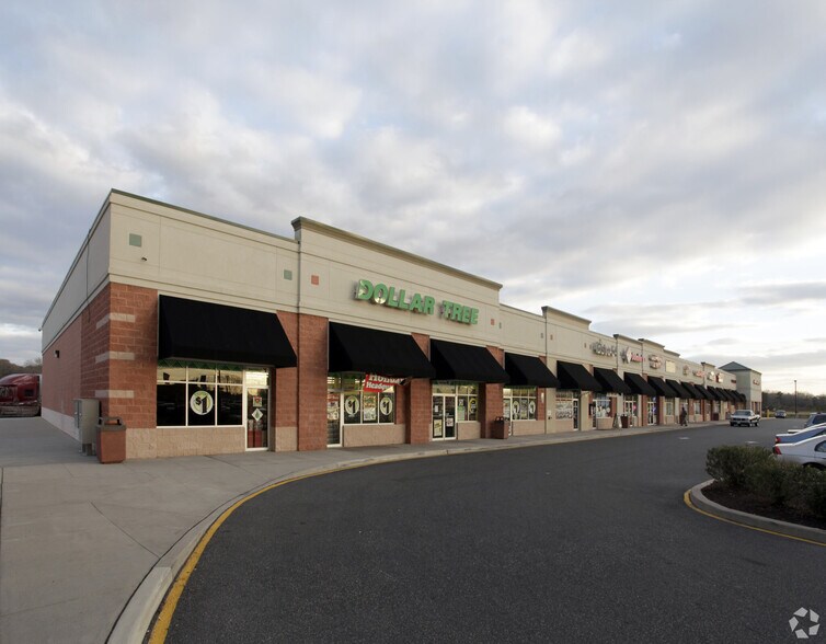 38613-38661 Sussex Hwy, Delmar, DE à louer - Photo de l’immeuble – Image 1 sur 9