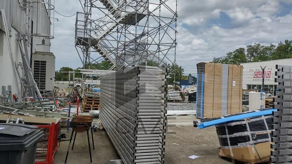 Local d’activités dans Pessac à louer - Photo de la construction – Image 2 sur 5