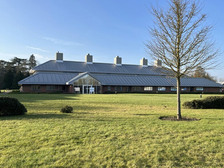 Chesterford Park, Little Chesterford à louer - Photo de l’immeuble – Image 3 sur 22