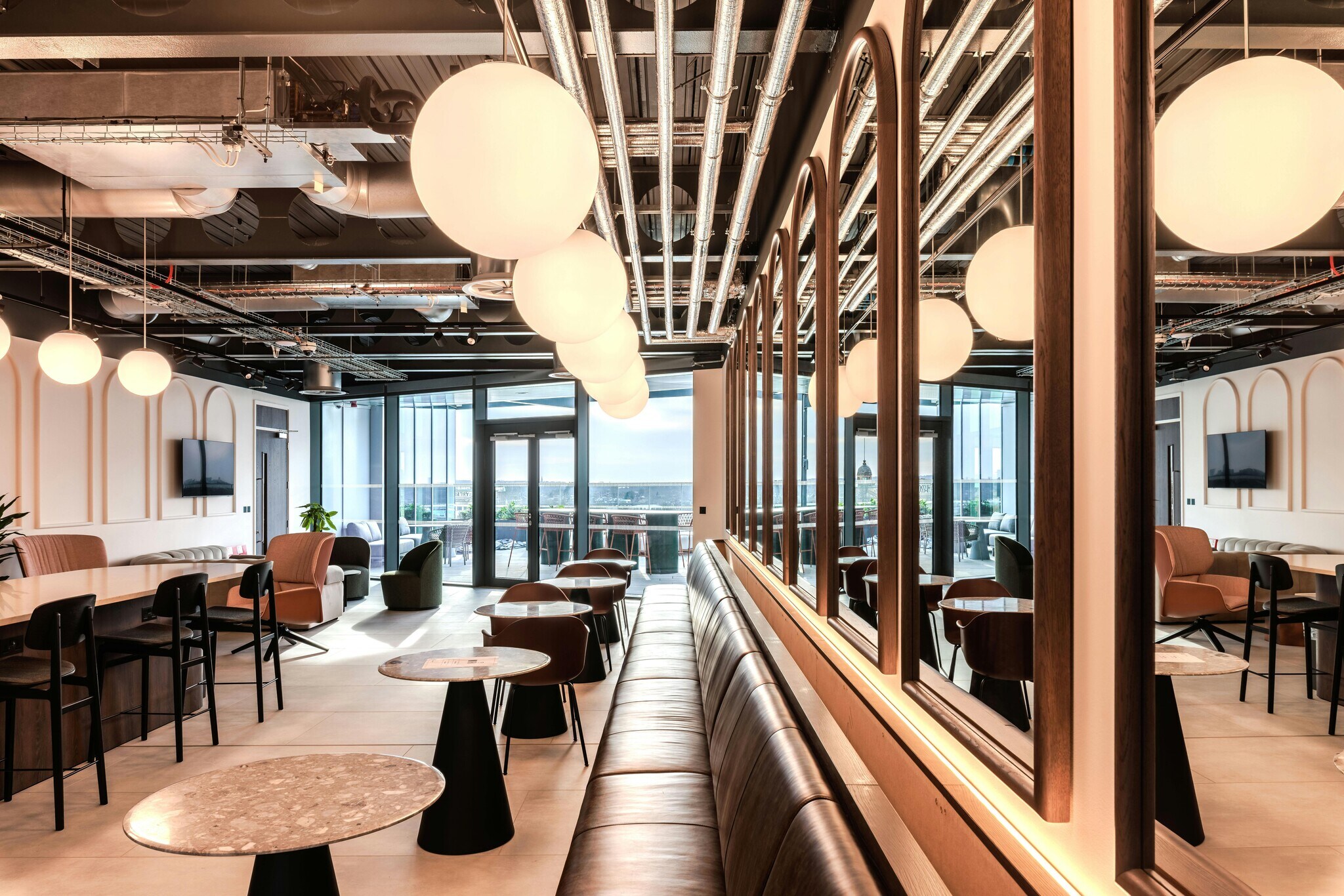 Manbre Rd, Londres à louer Photo de l’immeuble– Image 1 sur 10