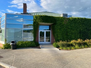 45 Hanover St, Lebanon, NH à louer Photo de l’immeuble– Image 1 sur 2