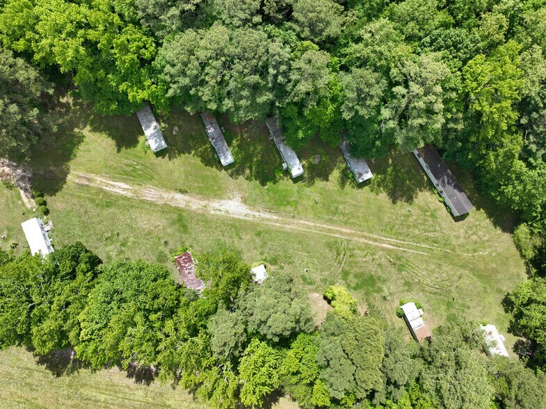 11306 Harmon Rd, Birdsnest, VA à vendre - Photo de l’immeuble – Image 3 sur 7