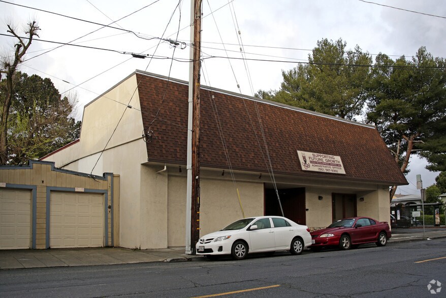 5909 Camden St, Oakland, CA à vendre - Photo de l’immeuble – Image 2 sur 75