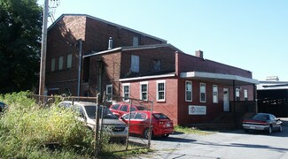 Plus de détails pour 175 E King St, Ephrata, PA - Industriel/Logistique à louer