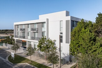 Plus de détails pour 26720 Old Dixie Hwy, Homestead, FL - Logement à vendre