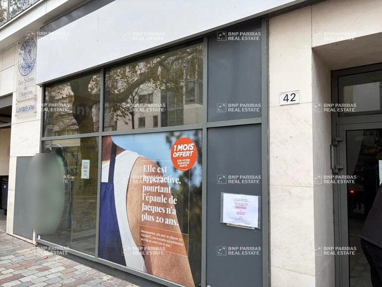 Bureau dans Paris à louer - Photo de l’immeuble – Image 1 sur 8