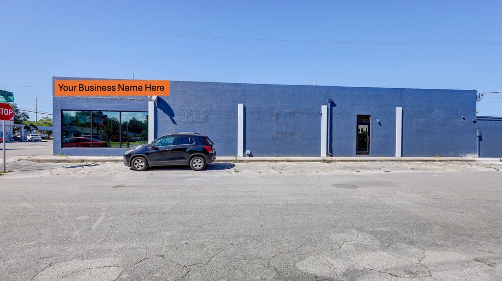 519 Delaware Ave, Fort Pierce, FL à louer - Photo de l’immeuble – Image 3 sur 26