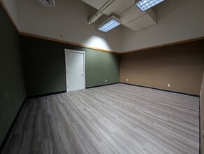 1600 E Lincoln Hwy, Dekalb, IL à louer Photo intérieure– Image 2 sur 3