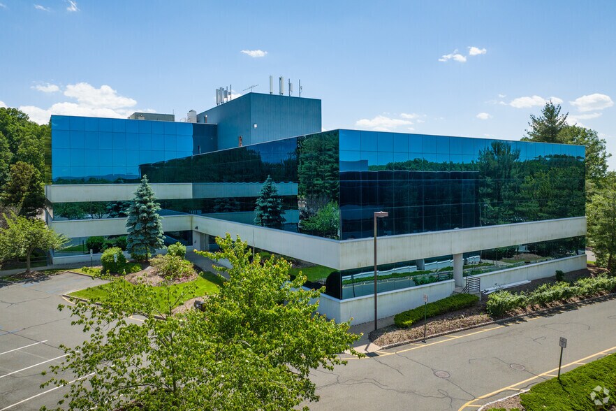 1680 Route 23 N, Wayne, NJ à louer - Photo de l’immeuble – Image 2 sur 7