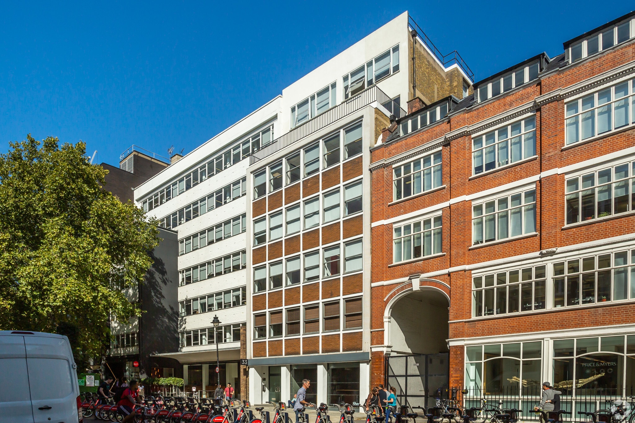 33-34 Alfred Pl, Londres à louer Photo principale– Image 1 sur 11