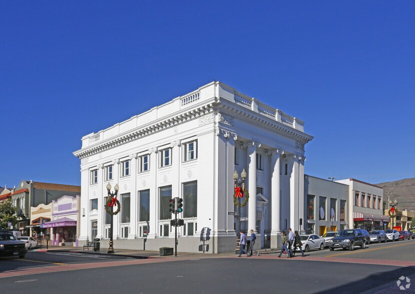 304 Grand Ave, South San Francisco, CA à louer - Photo de l’immeuble – Image 1 sur 14