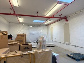 90 W Sanford Blvd, Mount Vernon, NY à louer Photo intérieure– Image 2 sur 9