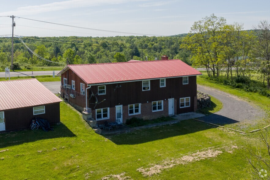 10803 NY-32, Greenville, NY à vendre - Photo de l’immeuble – Image 2 sur 5