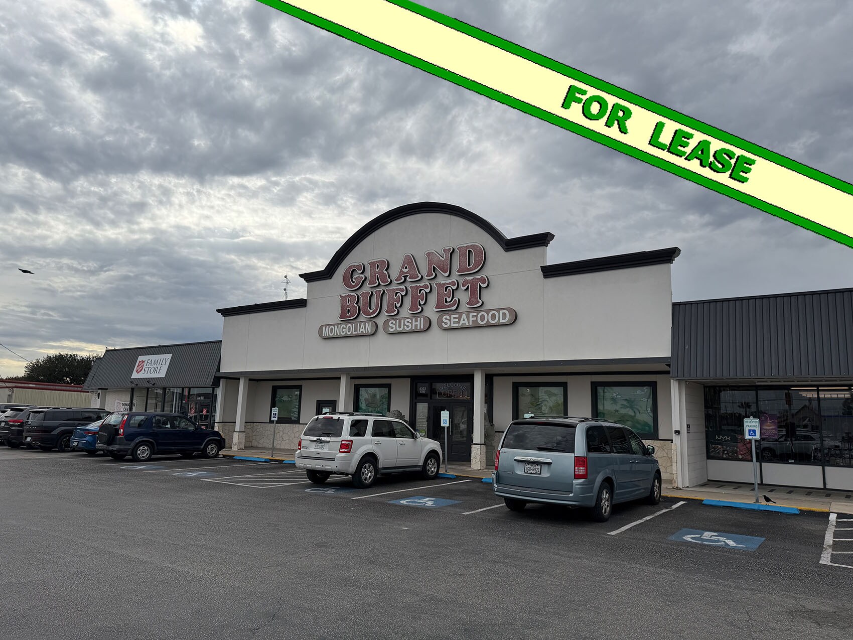 4303 N Navarro St, Victoria, TX à louer Photo principale– Image 1 sur 11