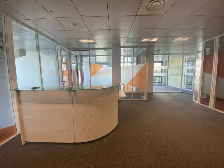 Bureau dans Lyon à louer - Photo de l’immeuble – Image 3 sur 12