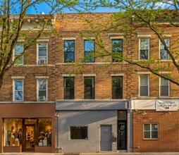 426 Rogers Ave, Brooklyn, NY à louer Photo principale– Image 1 sur 15