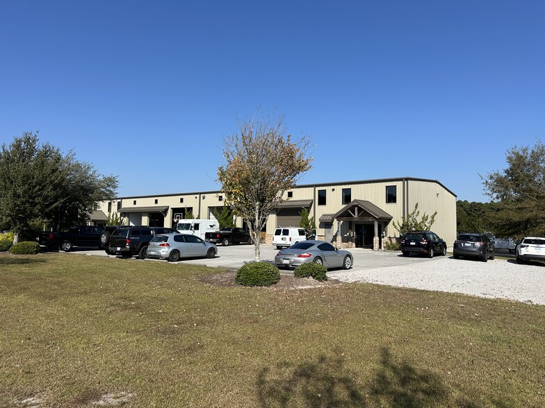 310 Greenfield Dr, Newport, NC à vendre - Photo de l’immeuble – Image 2 sur 32