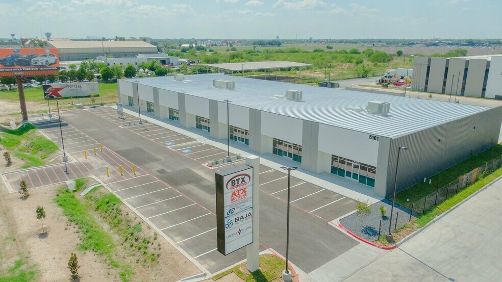 5101 N Cage Blvd, Pharr, TX à louer - Photo de l’immeuble – Image 2 sur 8