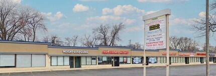 600-658 N Addison Rd, Villa Park, IL à louer Photo de l’immeuble– Image 2 sur 6