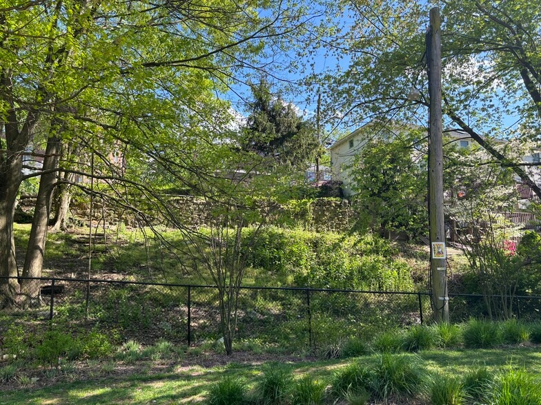 11 Clinton Pl, Morristown, NJ à vendre - Photo de l’immeuble – Image 2 sur 5