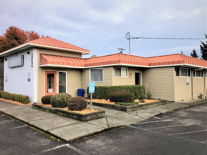19220 Mcloughlin Blvd, Gladstone, OR à louer - Photo de l’immeuble – Image 2 sur 16