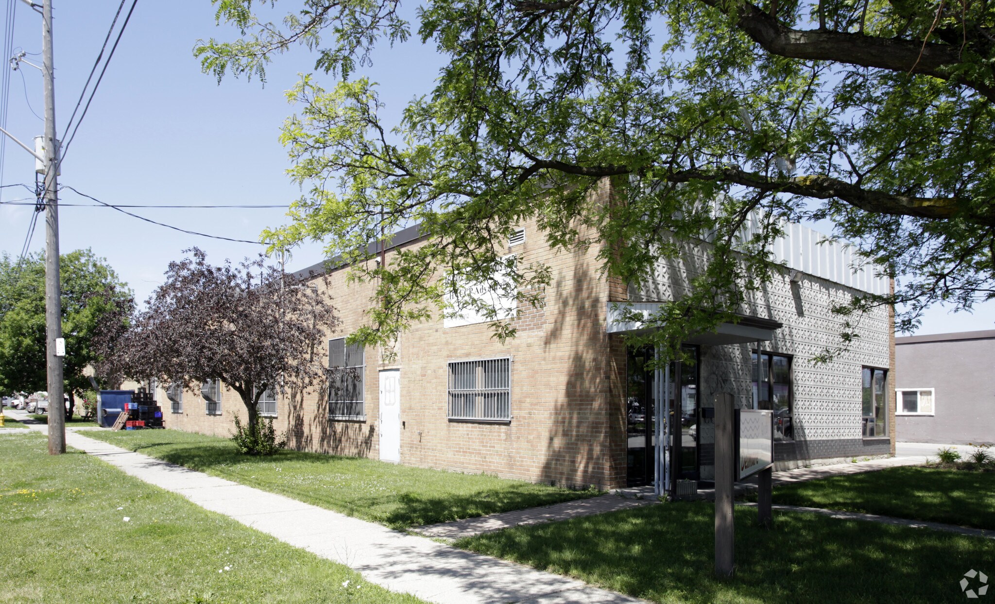 122 Judge Rd, Toronto, ON à louer Photo principale– Image 1 sur 5