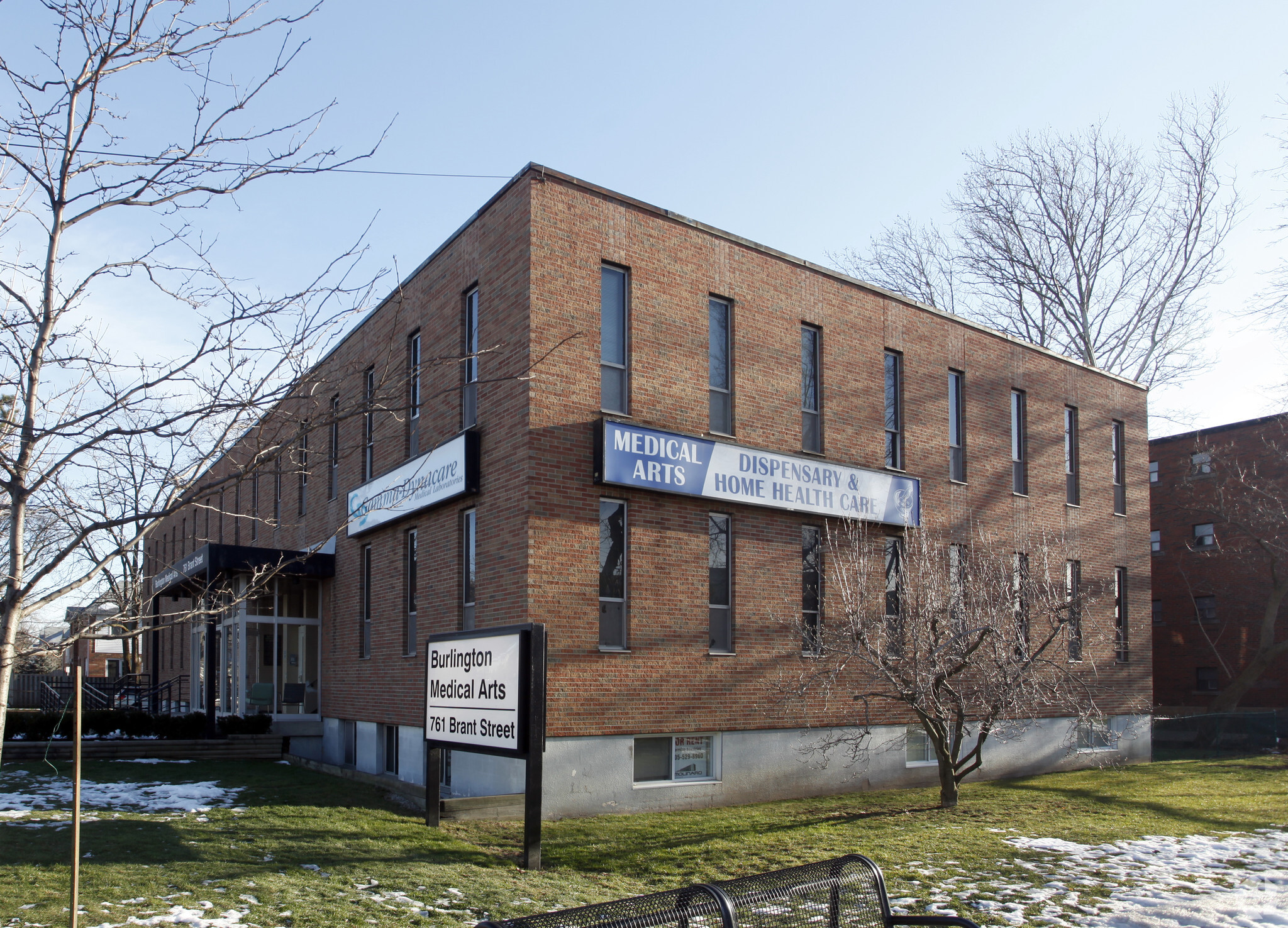 761 Brant St, Burlington, ON à louer Photo principale– Image 1 sur 5