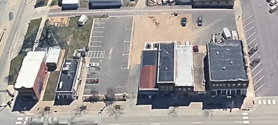 117 S Minnesota Ave, Saint Peter, MN à louer - Photo de l’immeuble – Image 3 sur 9