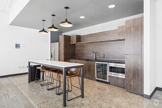 2125 Biscayne Blvd, Miami, FL à louer Photo intérieure– Image 1 sur 4