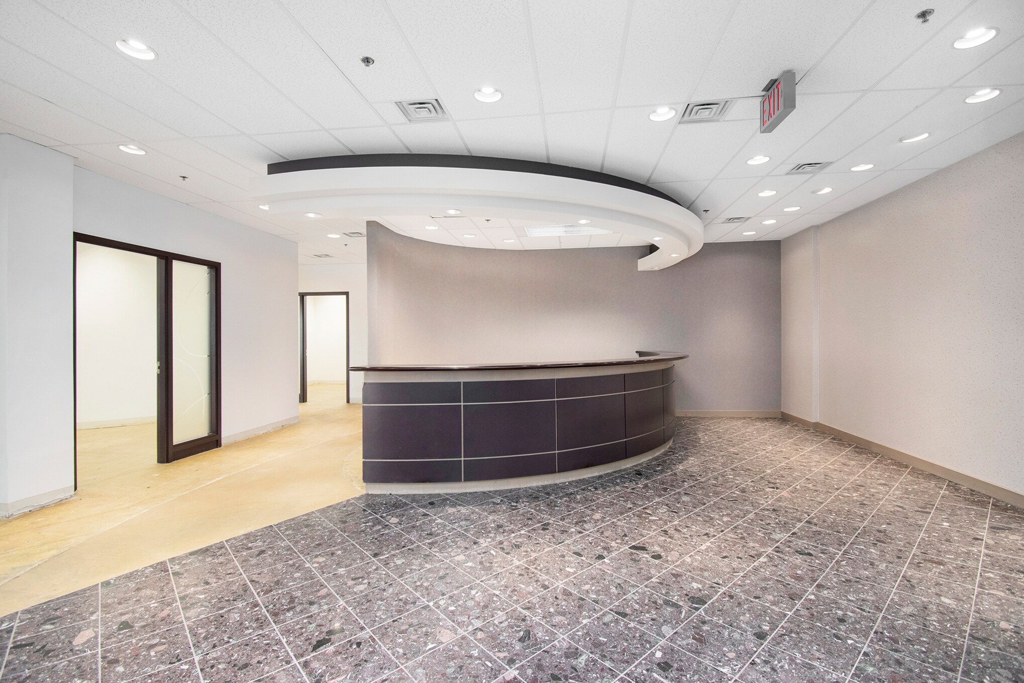 1223 Michael St, Gloucester, ON à louer Photo intérieure– Image 1 sur 12