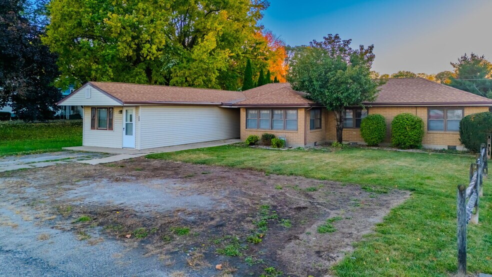 508 N Broadway, Peru, IN à vendre - Photo de l’immeuble – Image 2 sur 29