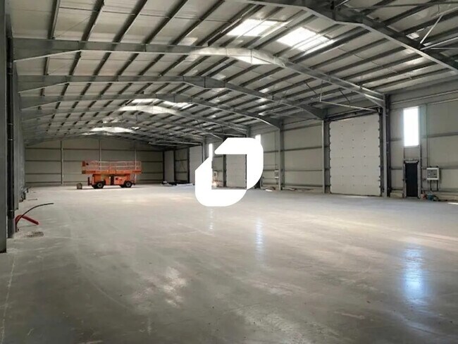 Plus de détails pour Local d'activités à louer