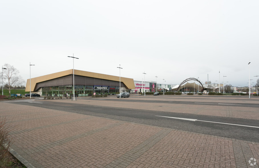 Merlin Rd, Bristol à louer - Photo principale – Image 1 sur 9