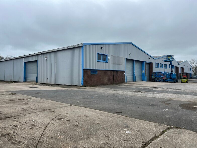 Abenbury Way, Wrexham à louer - Photo de l’immeuble – Image 2 sur 5