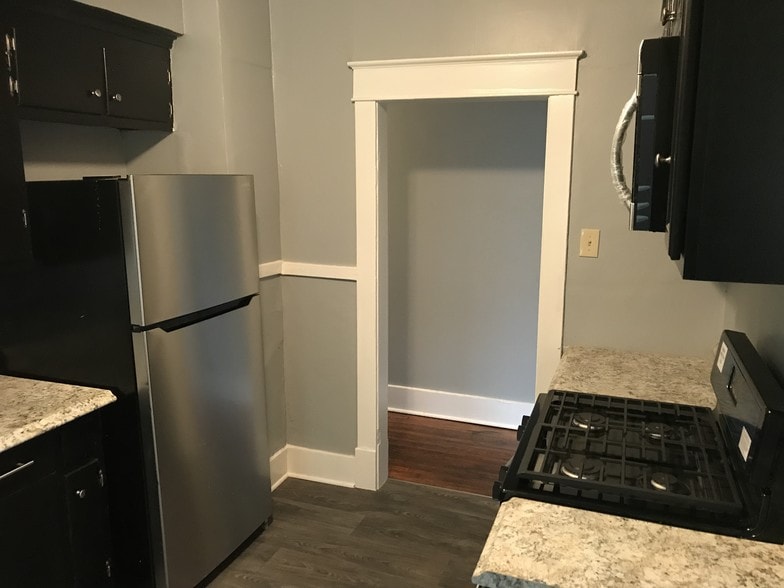 1697-1699 Seneca St, Buffalo, NY à vendre - Photo de l’immeuble – Image 3 sur 8