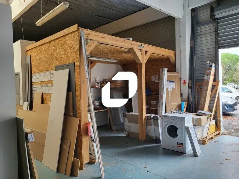 Bureau dans Gradignan à louer - Photo de l’immeuble – Image 3 sur 6